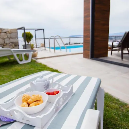 Royal 2 Podstrana Hébergement de vacances Split